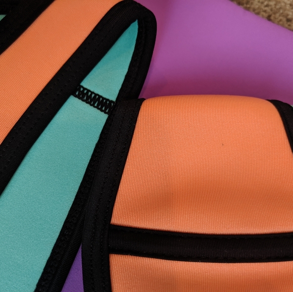 Triangl Bikini - Picture 6 of 13